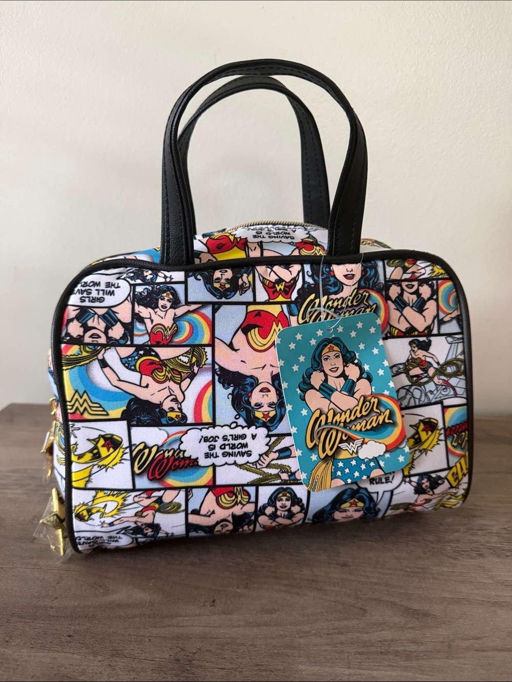 BRAND NEW London SoHo New York Wonder Women Bag